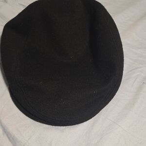 Brooks Brothers Peak Cap